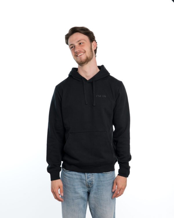 I'M IN Unisex Hoodie zwart opdruk naam borst