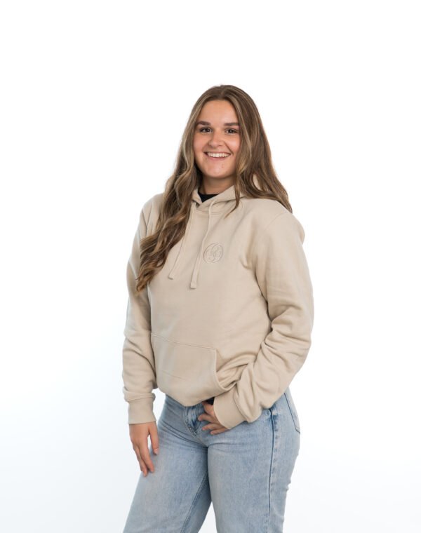 I'M IN Unisex Hoodie creme borduur logo borst - Afbeelding 4