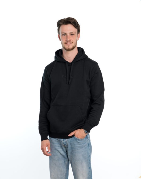 I'M IN Unisex Hoodie zwart borduur naam midden